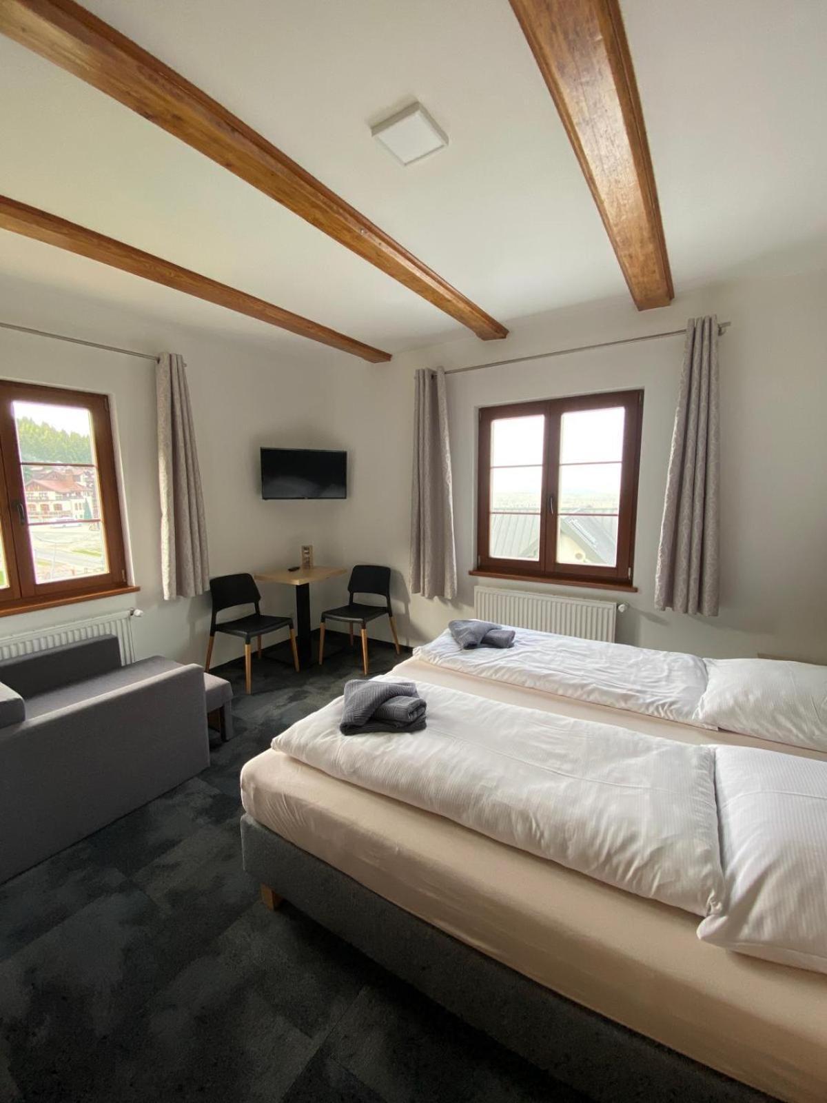 Appartement Pod Orlica à Duszniki Zdrój Chambre photo