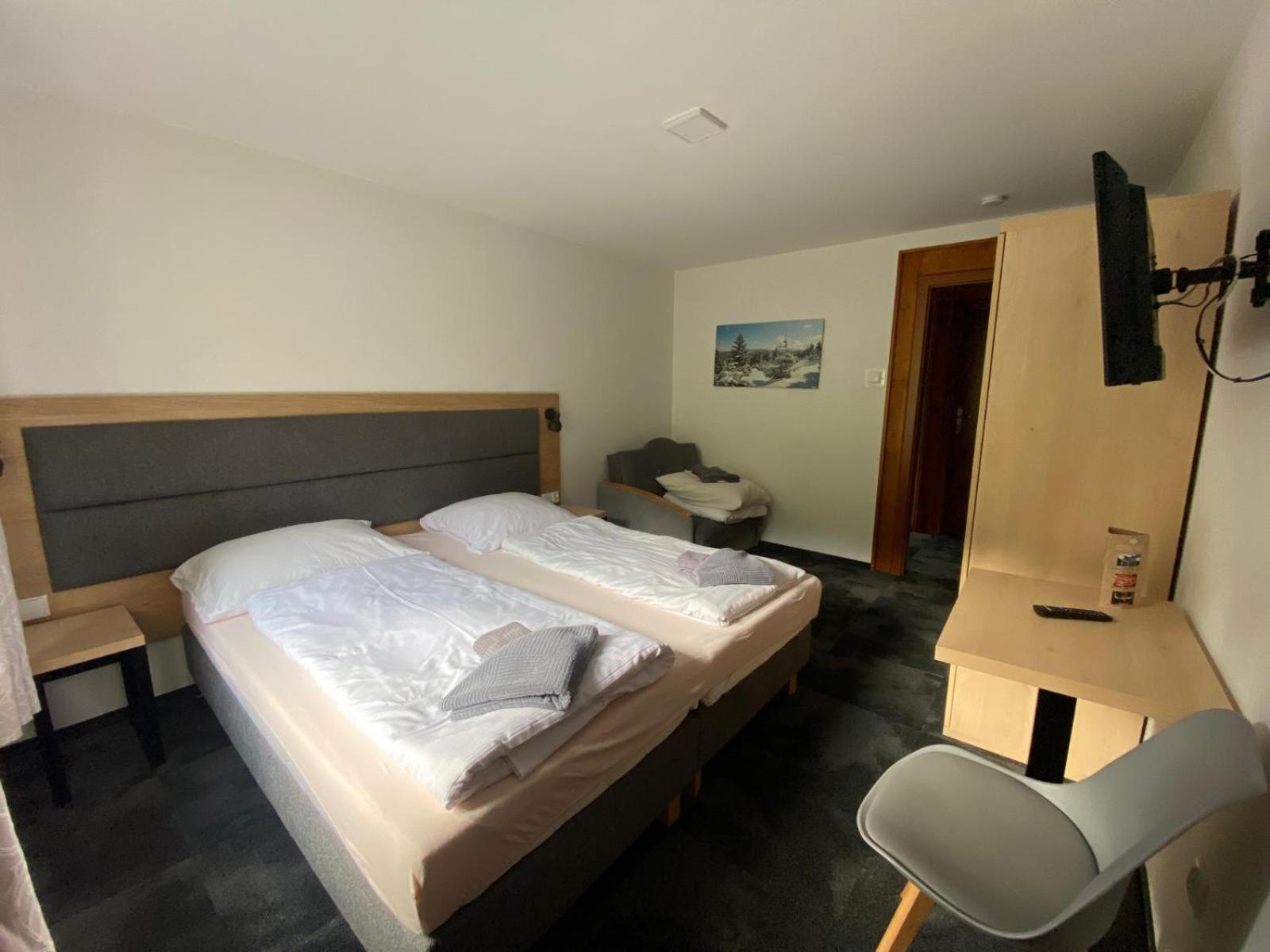 Appartement Pod Orlica à Duszniki Zdrój Chambre photo